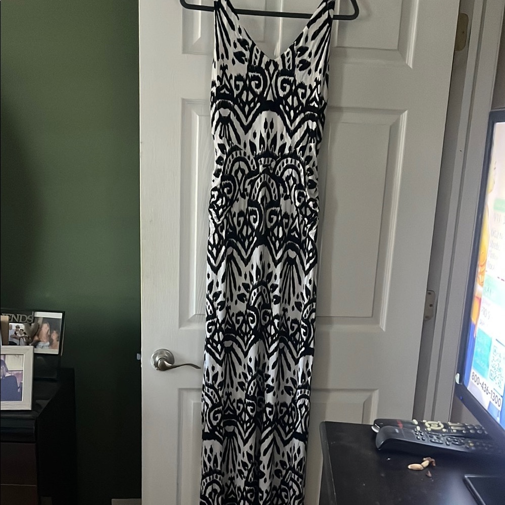 INC Black and White Patterned Maxi Dress, size Medium